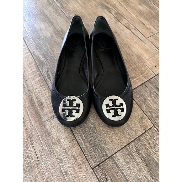 Tory Burch Women's Black Leather Reva Ballet Flats Size Size 7.5 - Picture 4 of 16